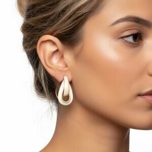 silver earring hoops